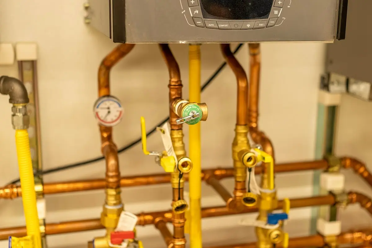 Licensed technician providing Slab Leak Repair for a homeowner in Ellisville